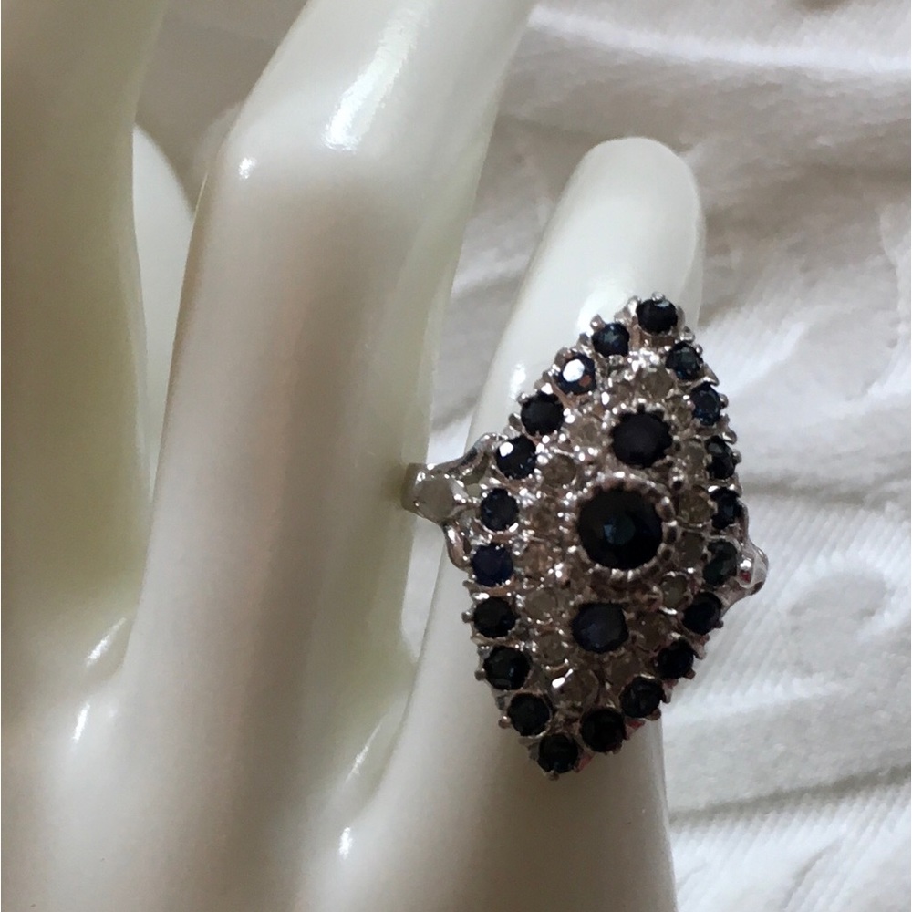 Diamond and Sapphire Vintage Ring